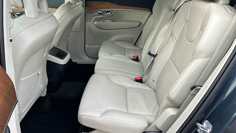 Volvo XC90 2.0 B5 D MOMENTUM PRO AWD AUTO 235 5P 7 Plazas