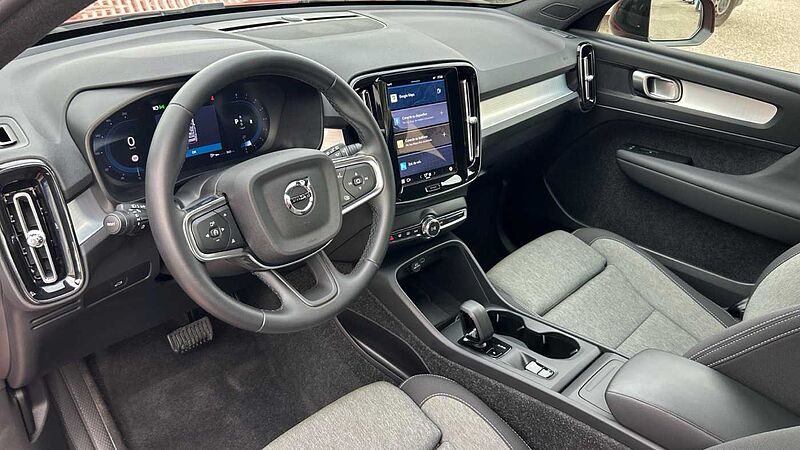 Volvo XC40 2.0 B3 CORE AUTO 163 5P