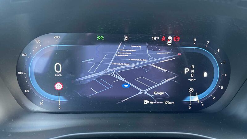 Volvo XC40 2.0 B3 PLUS DARK AUTO 163 5P