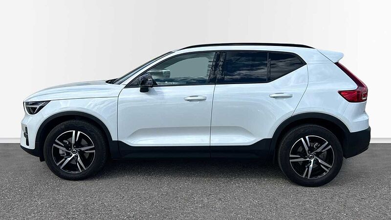 Volvo XC40 2.0 B3 PLUS DARK AUTO 163 5P