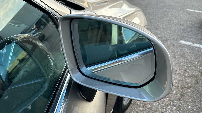 Volvo XC60 2.0 B4 D CORE AUTO 197 5P