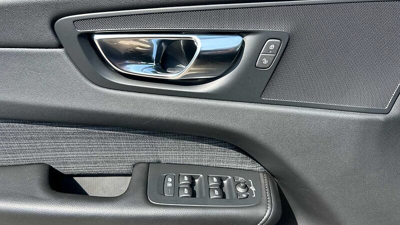 Volvo XC60 2.0 B4 D CORE AUTO 197 5P