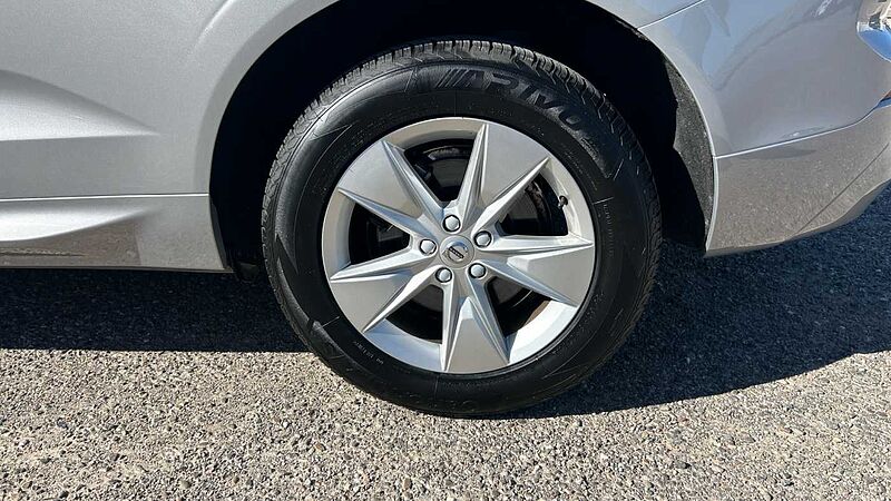 Volvo XC60 2.0 B4 D CORE AUTO 197 5P