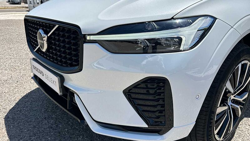 Volvo XC60 2.0 B5 P PLUS DARK AUTO 4WD 250 5P