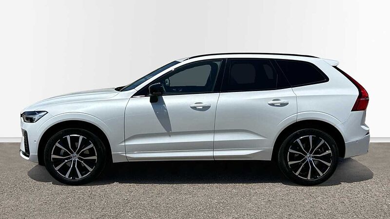 Volvo XC60 2.0 B5 P PLUS DARK AUTO 4WD 250 5P