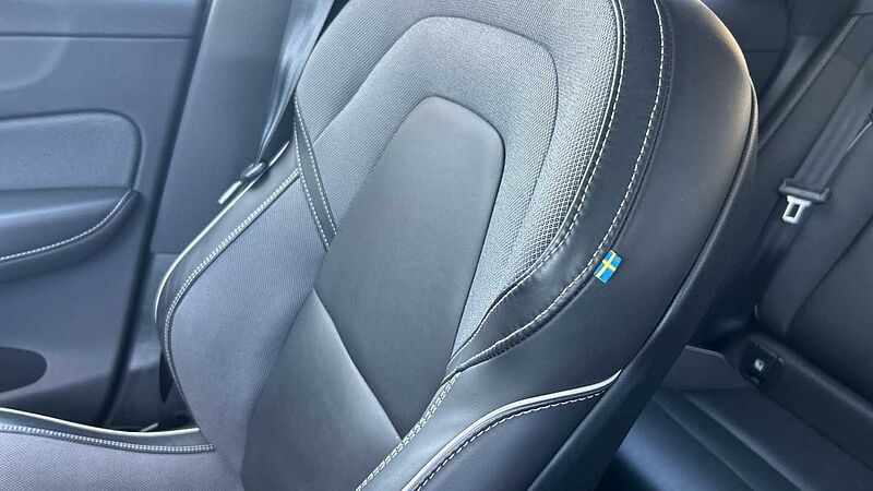 Volvo XC60 2.0 D4 R-DESIGN AUTO 190 5P