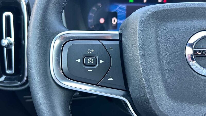 Volvo XC40 2.0 B3 CORE AUTO 163 5P