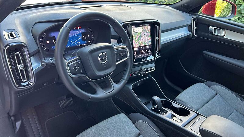 Volvo XC40 2.0 B3 CORE AUTO 163 5P