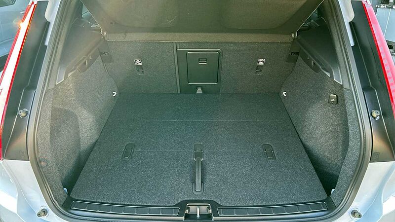 Volvo XC40 2.0 B3 MHEV CORE DCT 163 5P