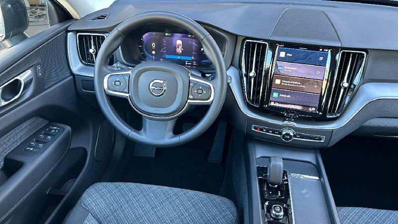 Volvo XC60 XC60 Recharge Core, T6 AWD Híbrido enchufable, Eléctrico/Gasolina, Bright