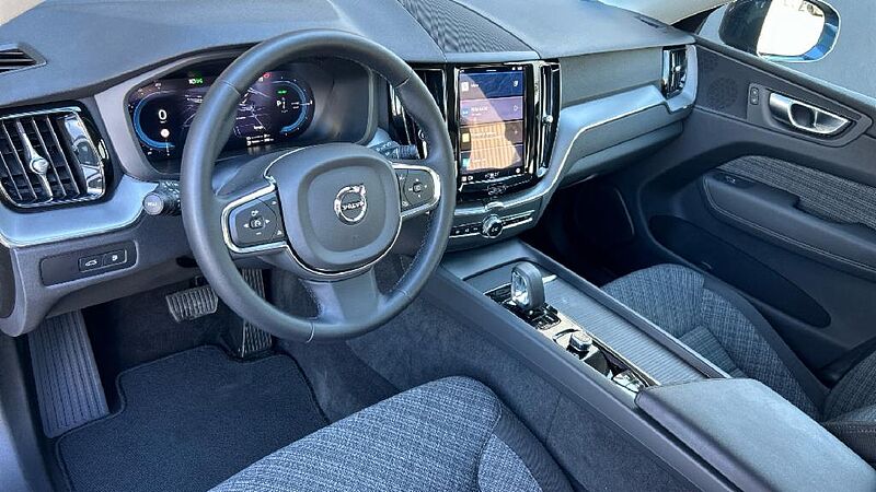 Volvo XC60 XC60 Recharge Core, T6 AWD Híbrido enchufable, Eléctrico/Gasolina, Bright
