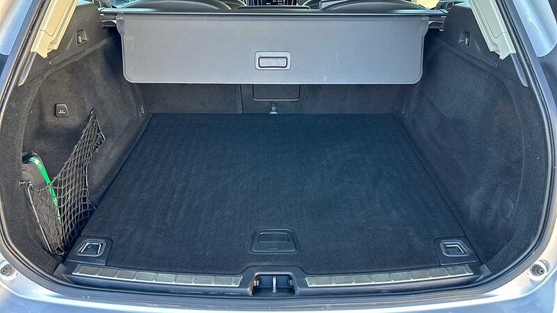 Volvo XC60 XC60 Momentum Pro, B4 AWD mild-hybrid