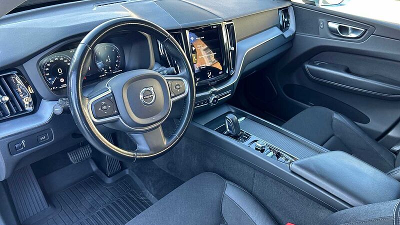 Volvo XC60 XC60 Momentum Pro, B4 AWD mild-hybrid