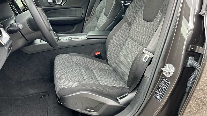 Volvo V60 V60 Essential, B4 (diesel), Diésel