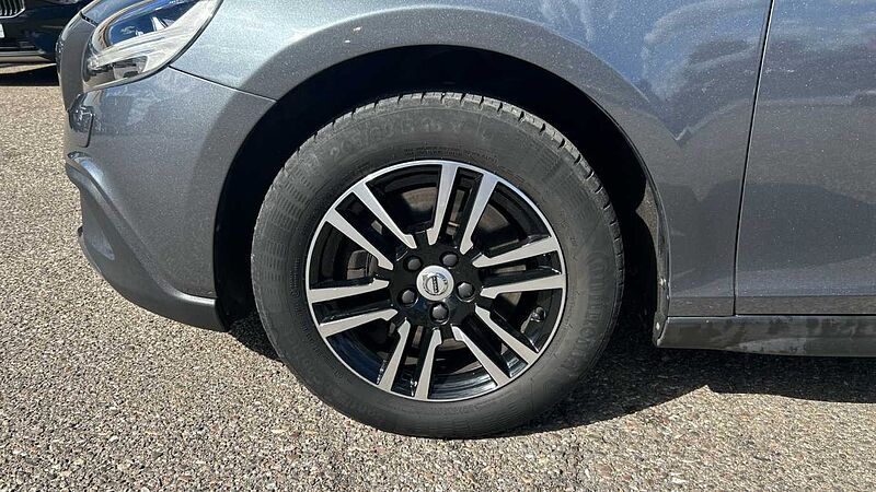 Volvo V40 CC V40 Cross Country D2 (88KW/120PS) Momentum man.
