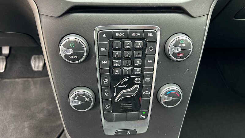 Volvo V40 II V40 Black Edition D2