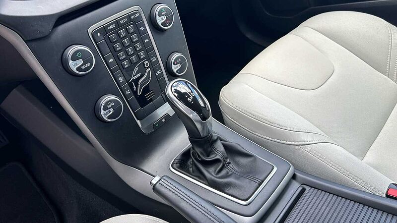 Volvo V40 V40 D2 Momentum Automático