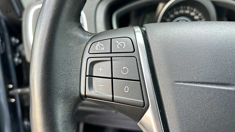 Volvo V40 V40 D2 Momentum Automático