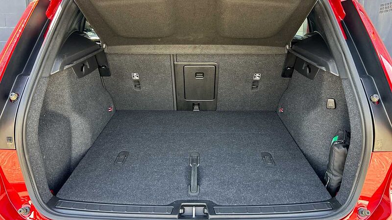 Volvo XC40 2.0 B3 CORE AUTO 163 5P