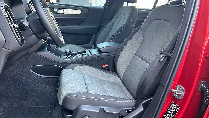 Volvo XC40 2.0 B3 CORE AUTO 163 5P