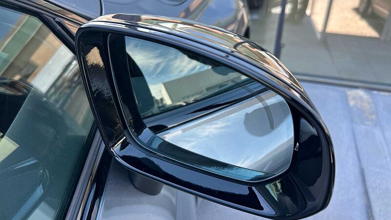 Volvo XC60 2.0 D4 R-DESIGN AUTO 190 5P