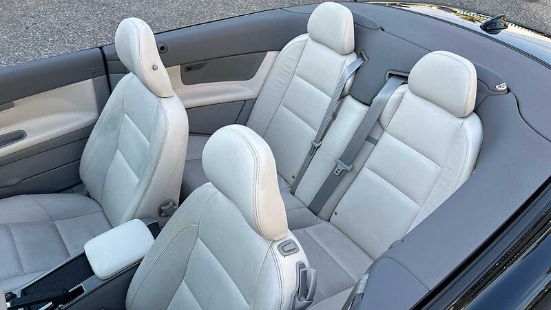 Volvo C70 2.0D SUMMUM 136 2P
