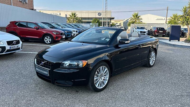 Volvo C70 2.0D SUMMUM 136 2P