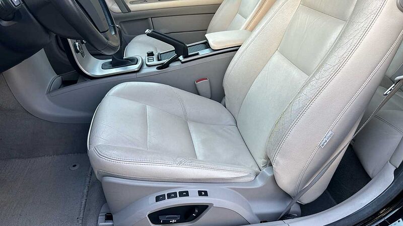 Volvo C70 2.0D SUMMUM 136 2P