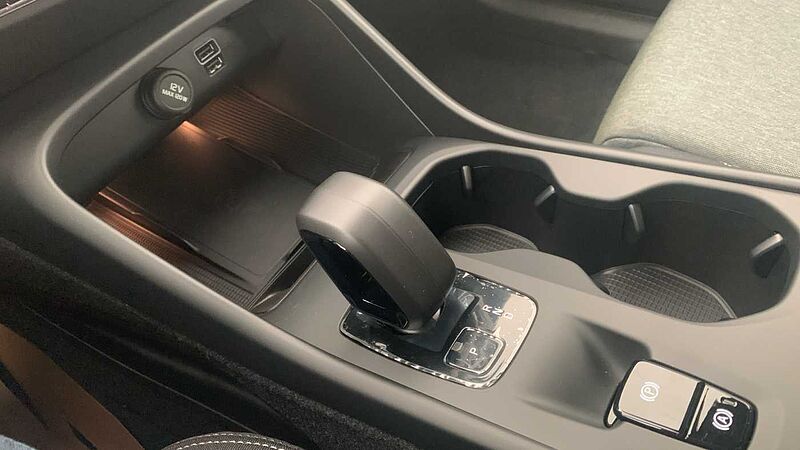 Volvo XC40 XC40 Recharge Core, T4 Híbrido enchufable, Gasolina, Bright