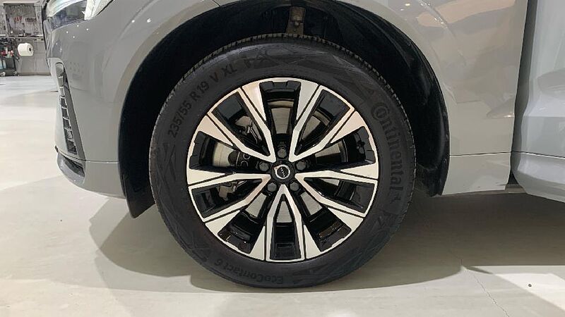 Volvo XC60 XC60 Plus, B4 Mild Hybrid, Diésel, Dark