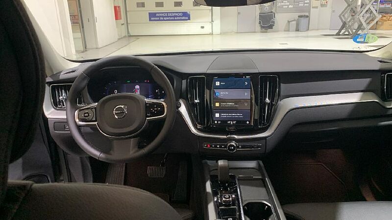 Volvo XC60 XC60 Plus, B4 Mild Hybrid, Diésel, Dark