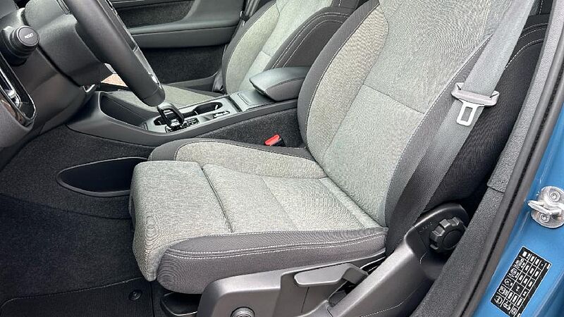 Volvo XC40 XC40 Core, B3 Mild Hybrid, Gasolina