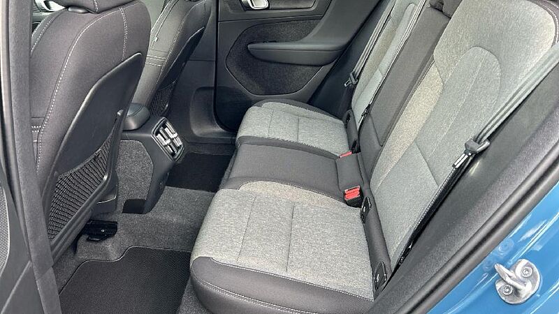 Volvo XC40 XC40 Core, B3 Mild Hybrid, Gasolina