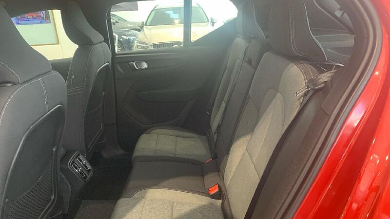 Volvo XC40 2.0 B3 CORE AUTO 163 5P