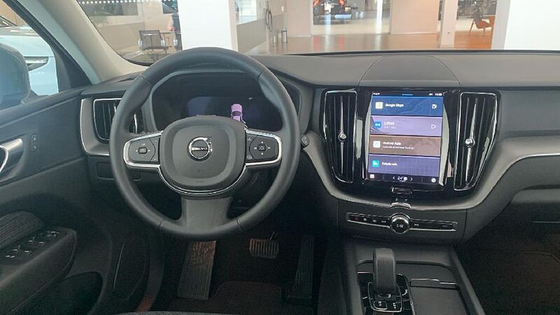 Volvo XC60 2.0 B4 D CORE AUTO 197 5P
