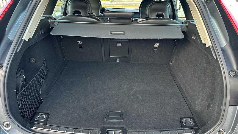 Volvo XC60 2.0 D4 BUSINESS PLUS AUTO 190 5P