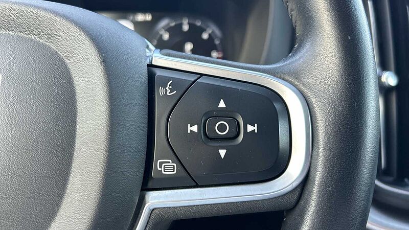 Volvo XC60 2.0 D4 BUSINESS PLUS AUTO 190 5P