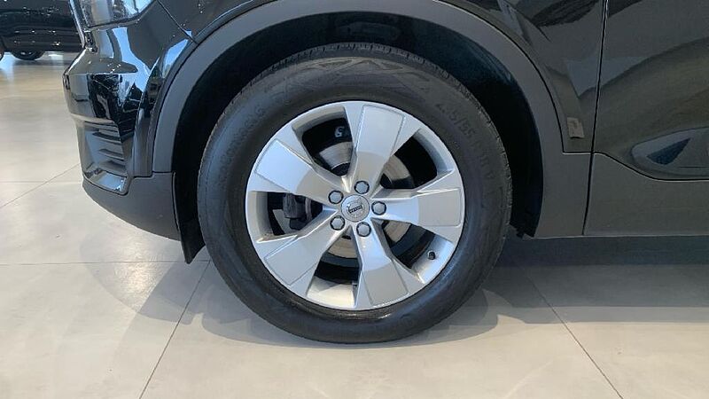 Volvo XC40 2.0 D3 BUSINESS PLUS AUTO 150 5P