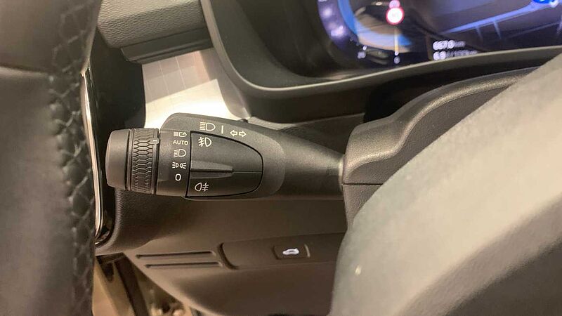 Volvo XC40 2.0 B3 CORE AUTO 163 5P