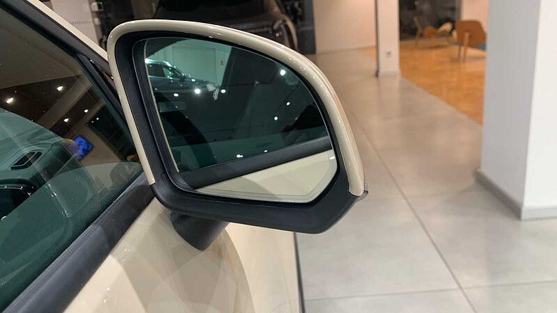 Volvo XC40 2.0 B3 CORE AUTO 163 5P