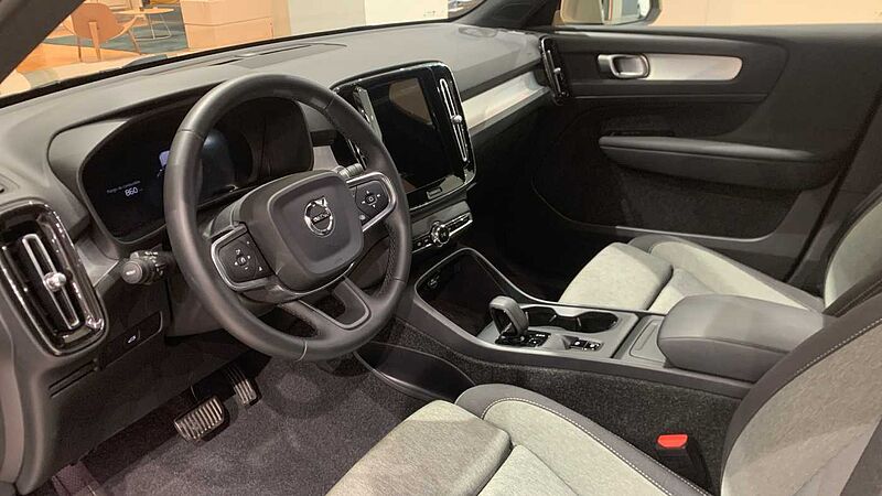 Volvo XC40 2.0 B3 CORE AUTO 163 5P