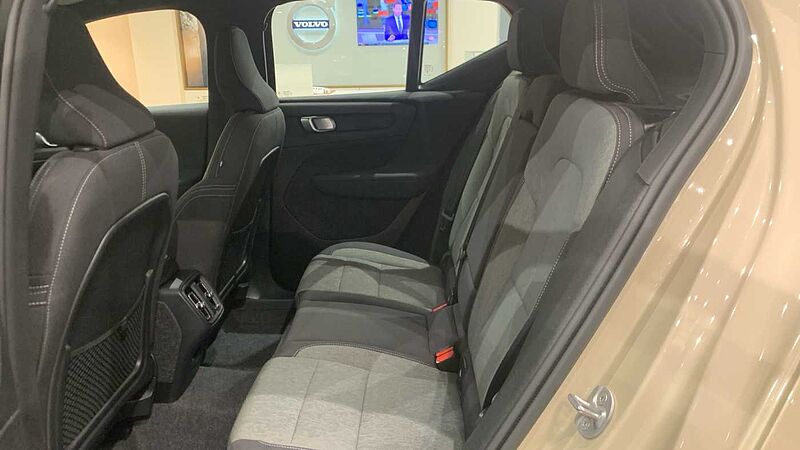 Volvo XC40 2.0 B3 CORE AUTO 163 5P