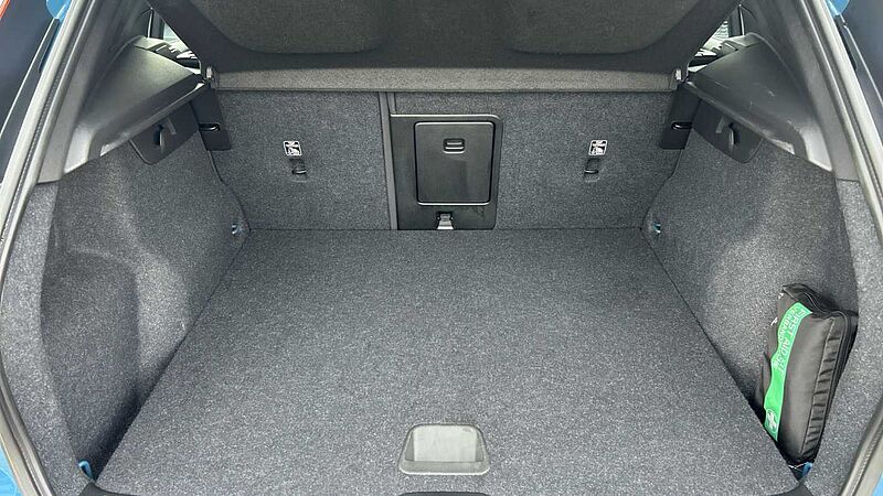 Volvo XC40 Recharge Core, Single Motor, Eléctrico