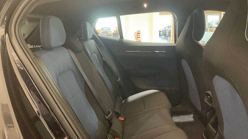 Volvo EX30 BEV 51KWH SINGLE MOTOR CORE 272 5P