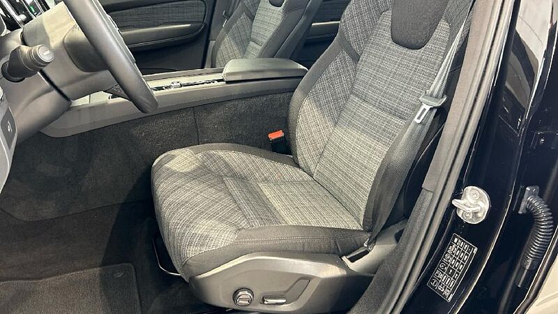 Volvo XC60 2.0 B4 D CORE AUTO 197 5P