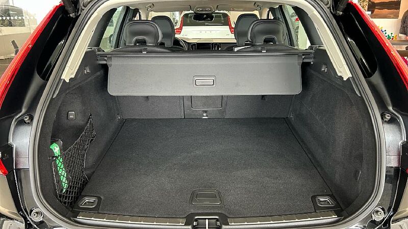 Volvo XC60 2.0 B4 D CORE AUTO 197 5P