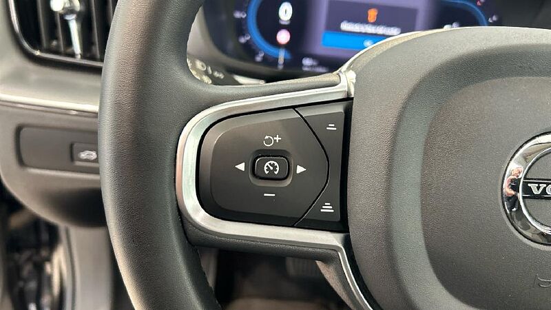 Volvo XC60 2.0 B4 D CORE AUTO 197 5P
