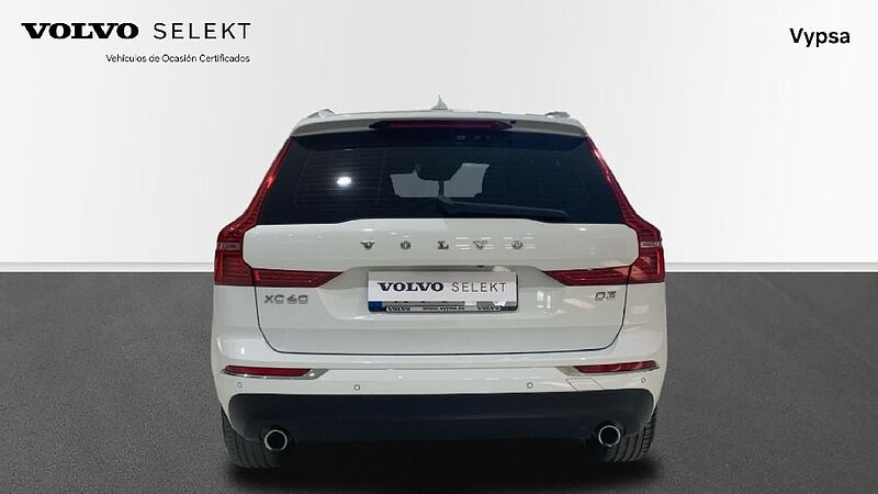 Volvo XC60 2.0 D3 MOMENTUM 150 5P
