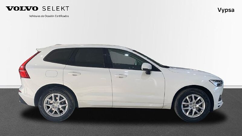 Volvo XC60 2.0 D3 MOMENTUM 150 5P