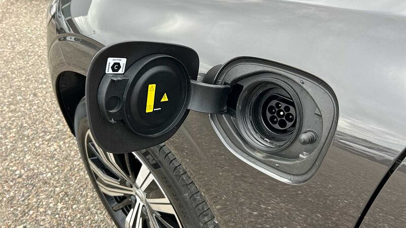 Volvo XC60 2.0 T6 RECHARGE PLUS BRIGHT AUTO 4WD 350 5P